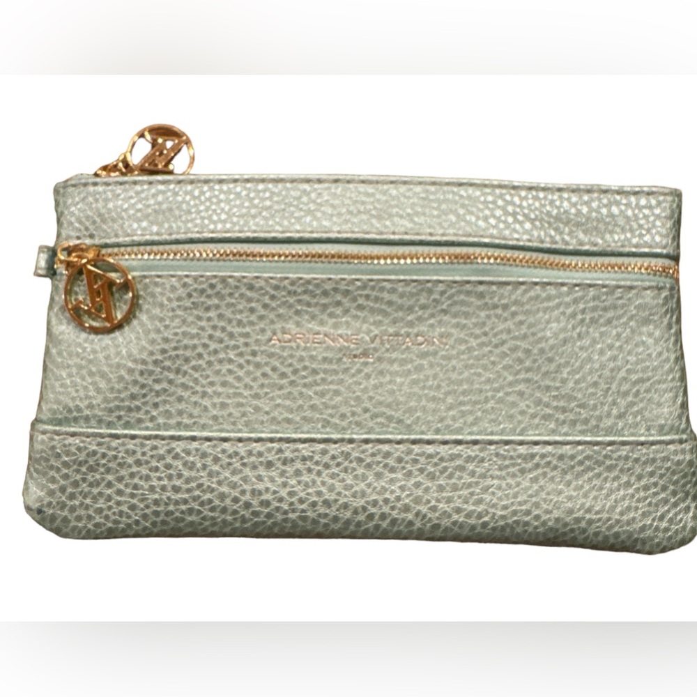 Adrienne Vittadini Sage green Pebble leather Two Zip Pocket Wristlet EUC - Picture 1 of 4